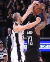  杜兰特小腿拉伤将休战两周  