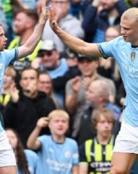  曼城刷新进球纪录，哈兰德五轮轰九球  