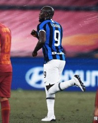  尼斯主场遭遇争议判罚痛失好局