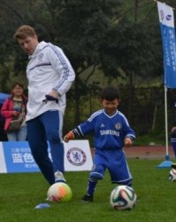  切尔西青训小将横空出世  